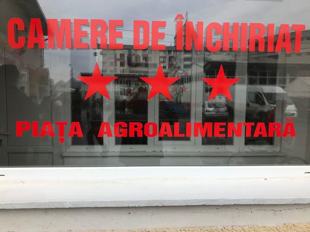 Apartmán Piete Targuri Si Oboare Făgăraş Exteriér fotografie